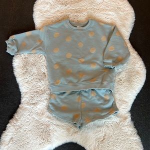 Zara 2 Piece Set - Sweatshirt and Shorts
